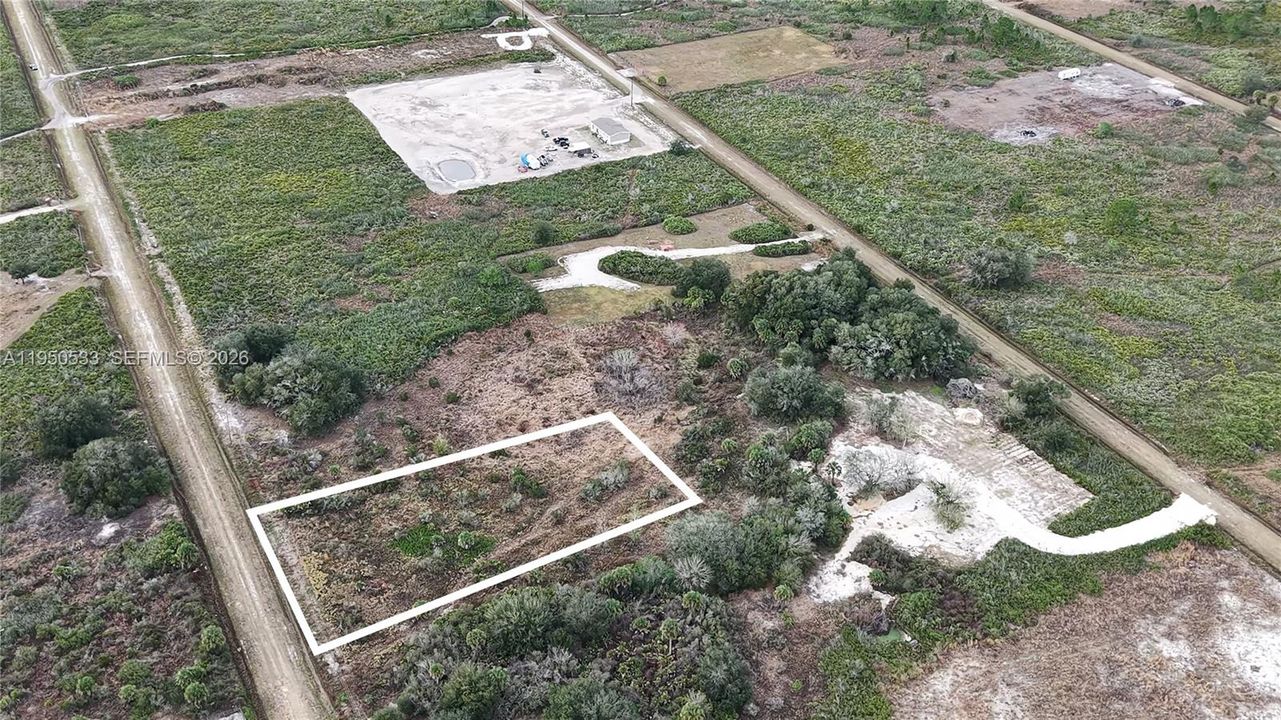 En Venta: $39,000 (1.25 acres)