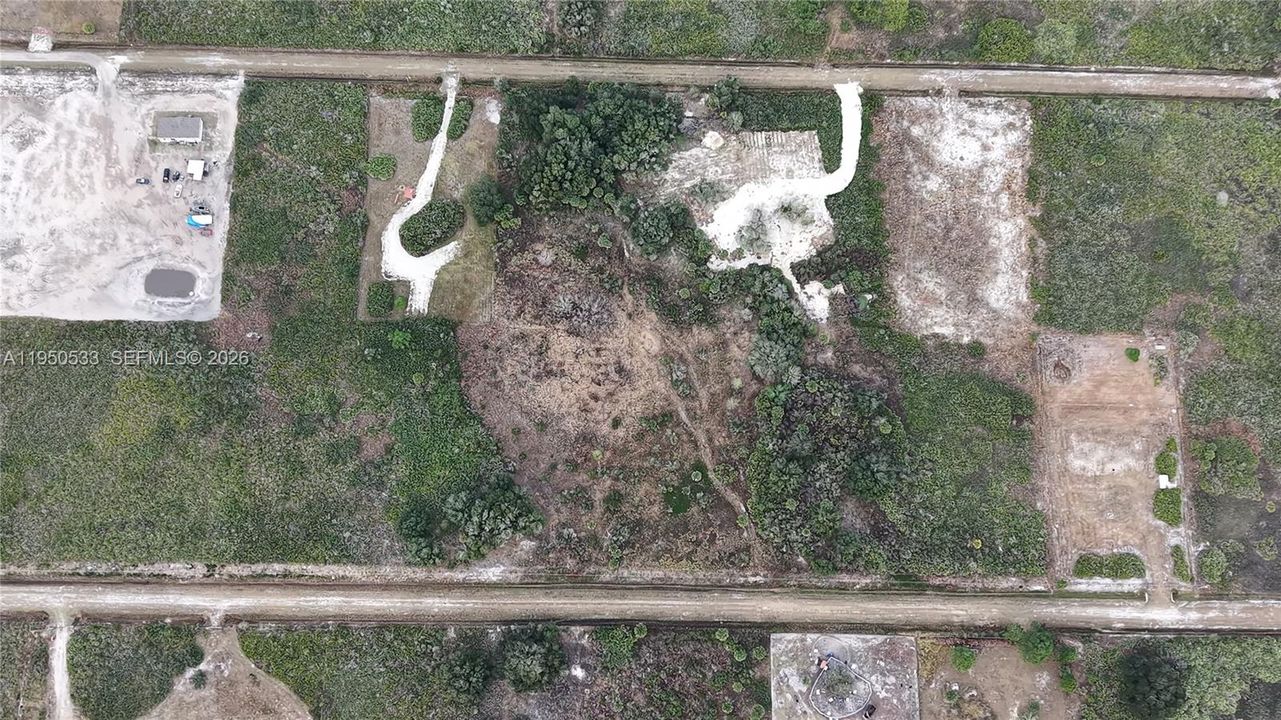 En Venta: $39,000 (1.25 acres)