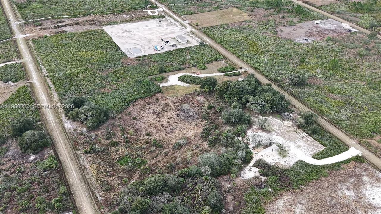 En Venta: $39,000 (1.25 acres)