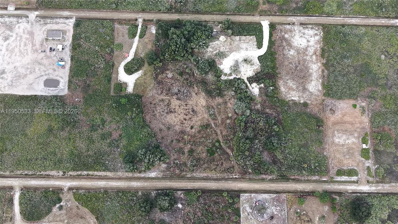 En Venta: $39,000 (1.25 acres)