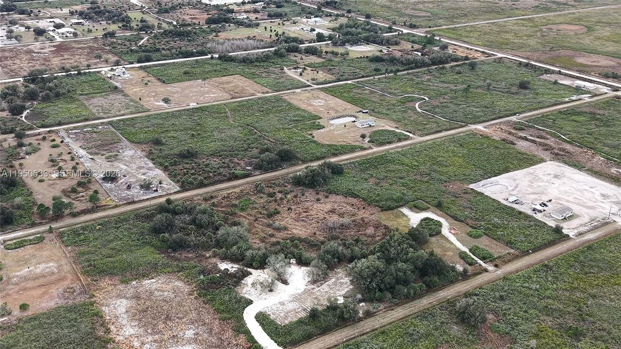 En Venta: $39,000 (1.25 acres)