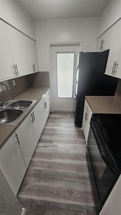 For Sale: $129,876 (1 beds, 1 baths, 668 Square Feet)