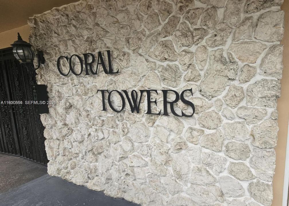 For Sale: $129,876 (1 beds, 1 baths, 668 Square Feet)