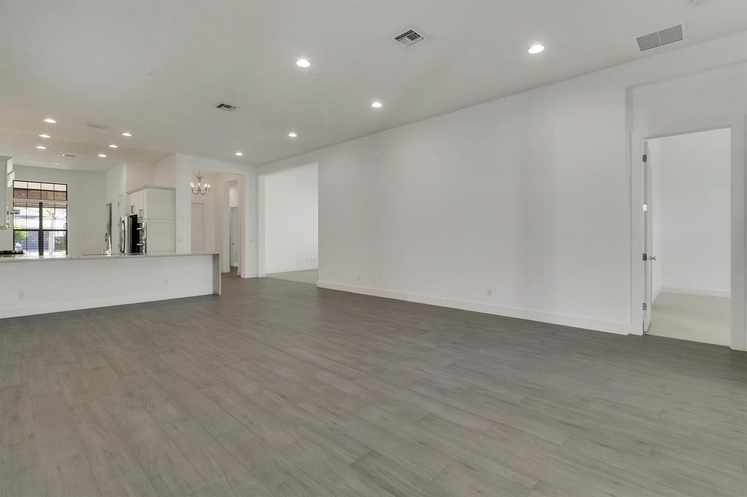 House3-40