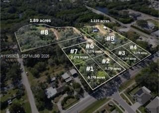 На продажу: $1,300,000 (4.68 acres)
