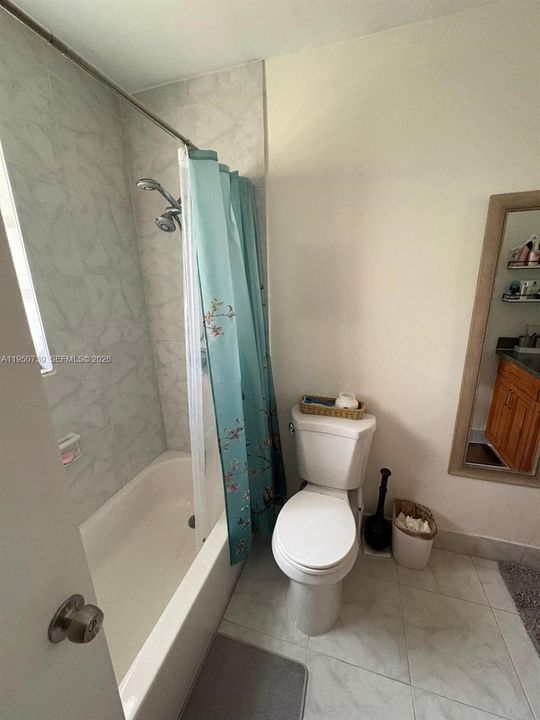 En Venta: $389,000 (2 camas, 2 baños, 1009 Pies cuadrados)