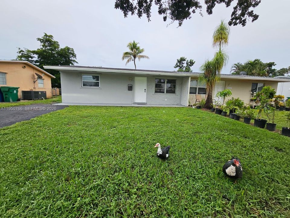 En Venta: $400,000 (3 camas, 1 baños, 979 Pies cuadrados)