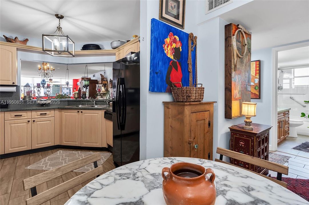 Activo con contrato: $262,500 (3 camas, 2 baños, 1470 Pies cuadrados)