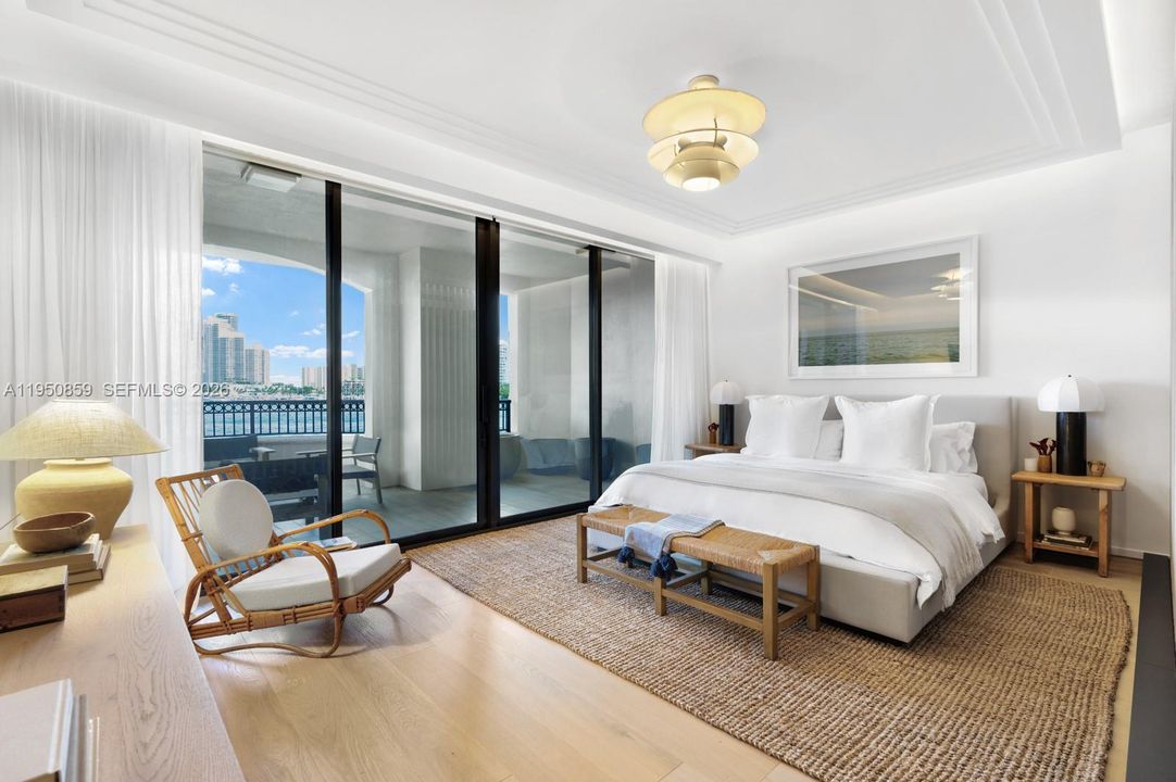 En Venta: $12,995,000 (3 camas, 3 baños, 3620 Pies cuadrados)