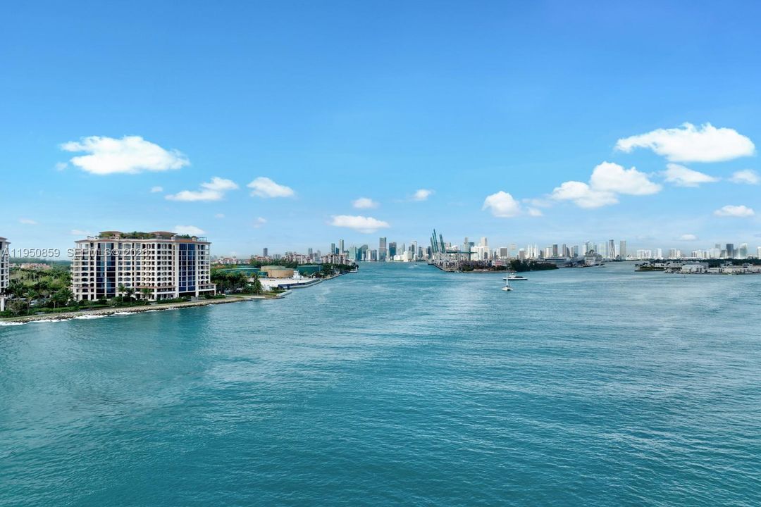 En Venta: $12,995,000 (3 camas, 3 baños, 3620 Pies cuadrados)