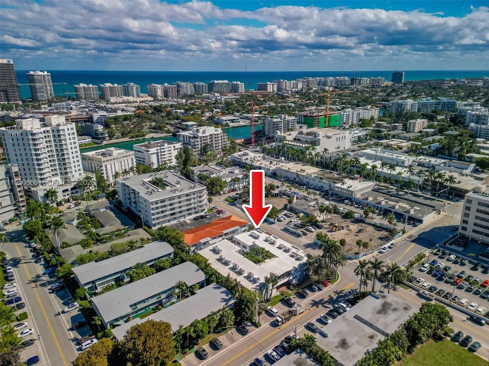 На продажу: $599,000 (3 спален, 2 ванн, 1298 Квадратных фут)