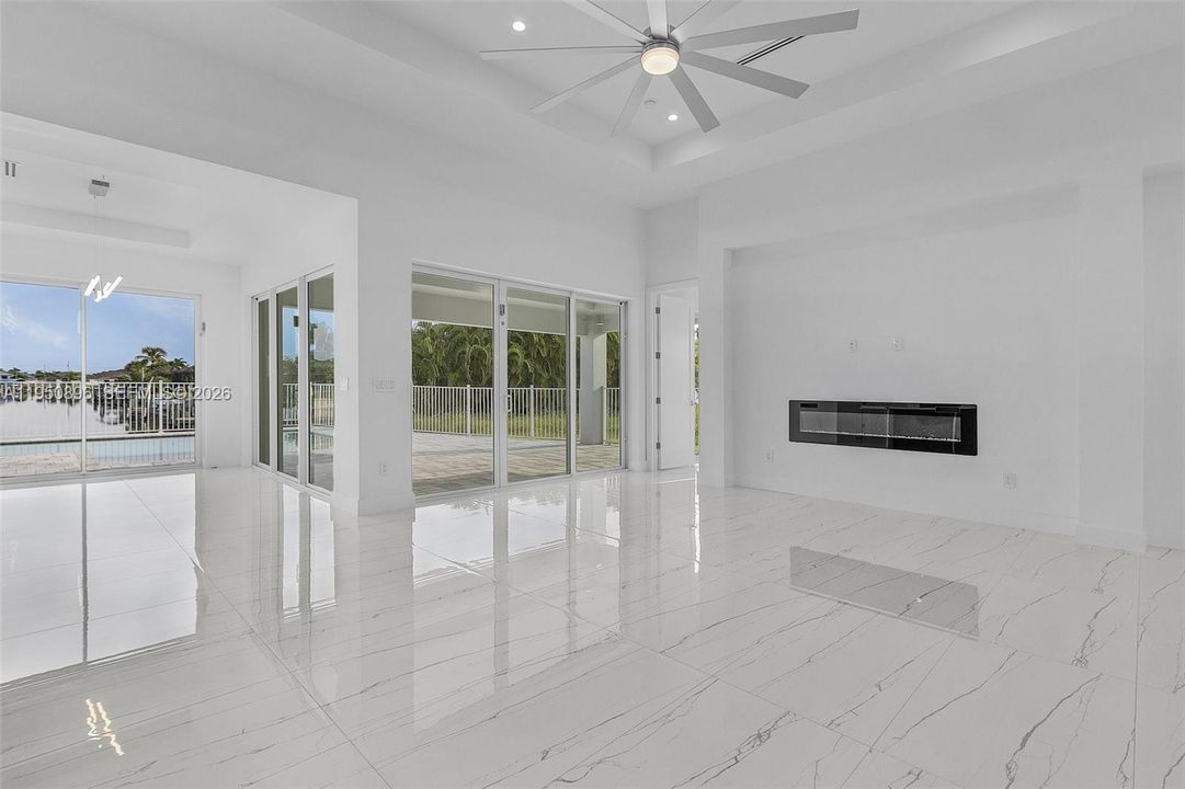 Recently Rented: $4,250 (4 beds, 3 baths, 0 Square Feet)