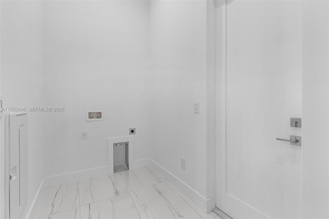 Recently Rented: $4,250 (4 beds, 3 baths, 0 Square Feet)