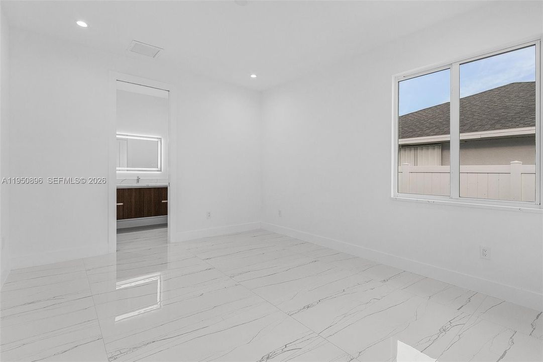 Recently Rented: $4,250 (4 beds, 3 baths, 0 Square Feet)
