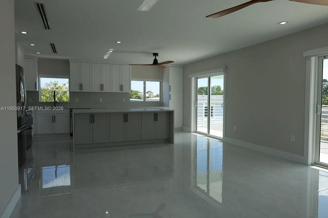 En Venta: $2,220,000 (5 camas, 3 baños, 1276 Pies cuadrados)