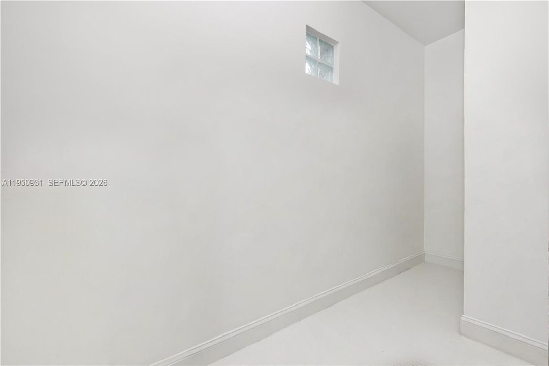 En Venta: $2,099,000 (5 camas, 5 baños, 5007 Pies cuadrados)