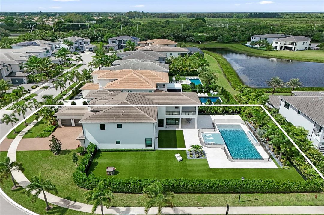 На продажу: $5,195,000 (5 спален, 6 ванн, 6175 Квадратных фут)
