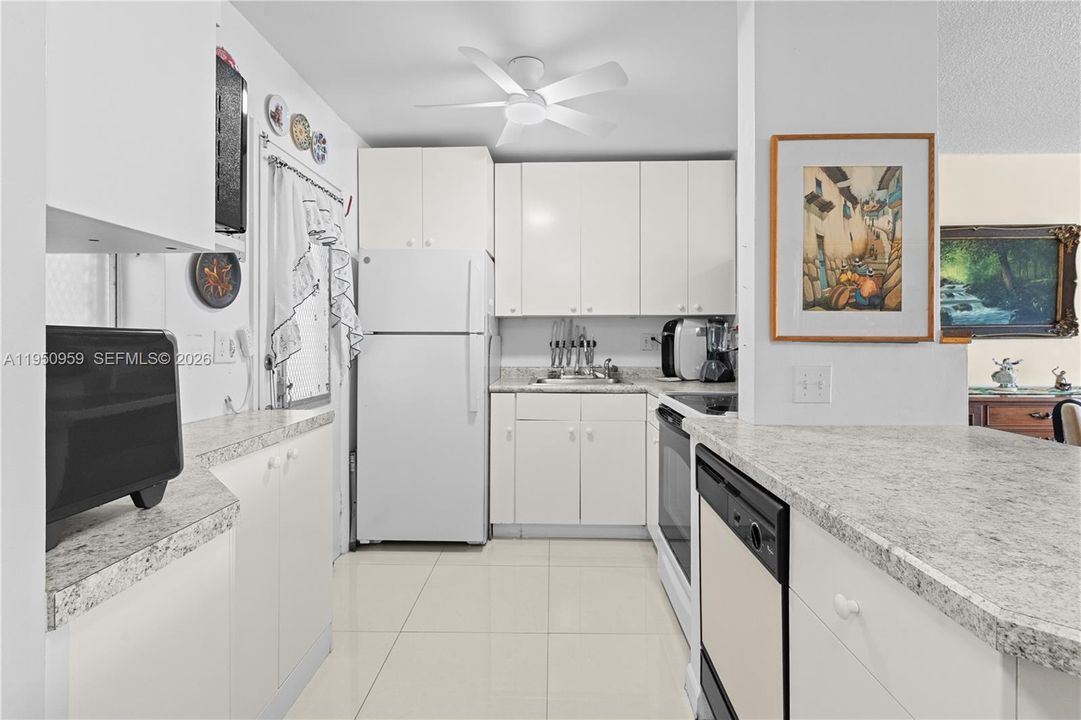 For Sale: $172,900 (1 beds, 1 baths, 0 Square Feet)