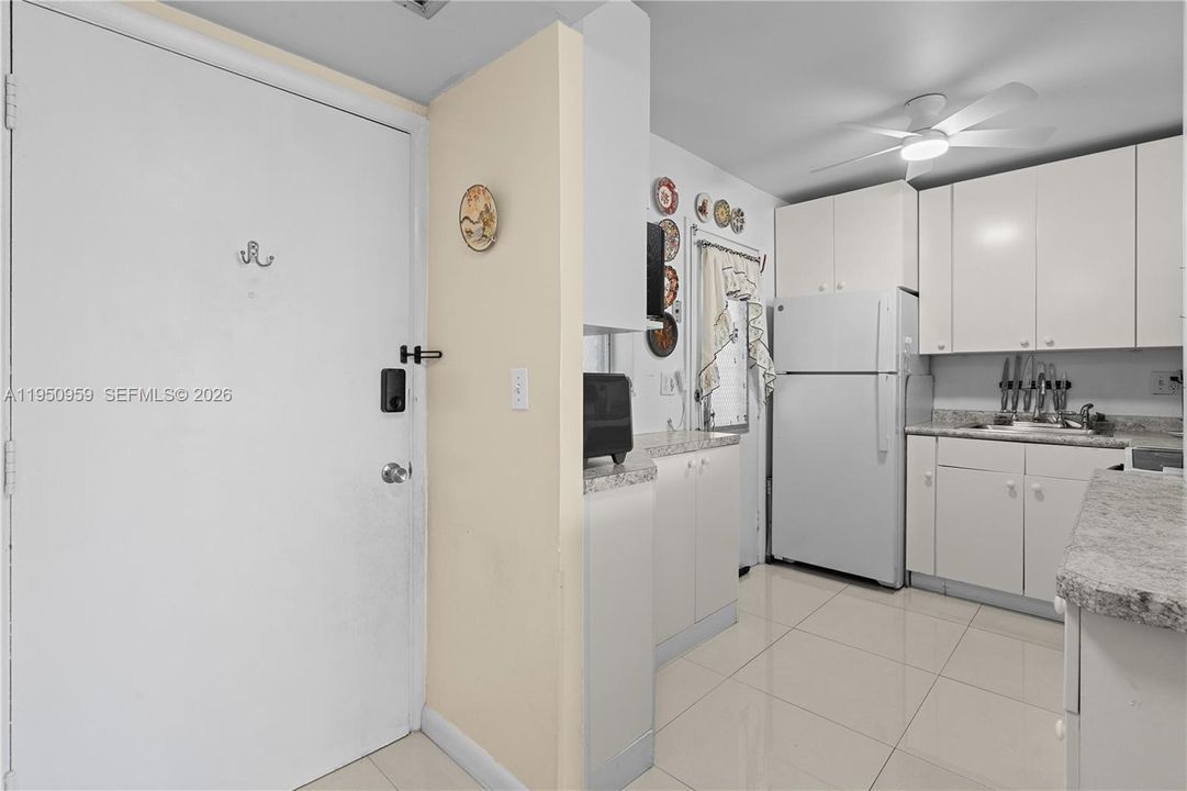 For Sale: $172,900 (1 beds, 1 baths, 0 Square Feet)