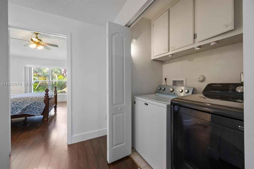 На продажу: $409,999 (3 спален, 2 ванн, 1598 Квадратных фут)