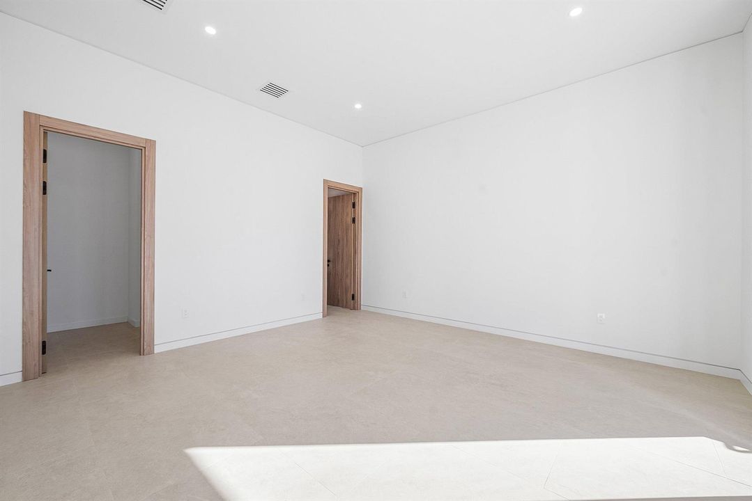 046-750Northeast69thStreet-BocaRaton-FL-