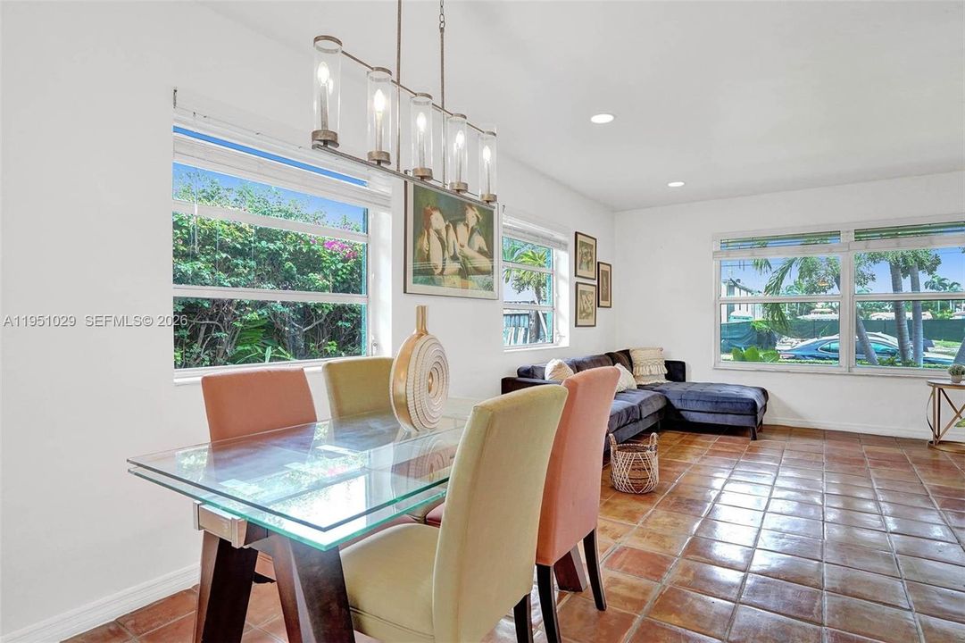 For Sale: $1,350,000 (4 beds, 3 baths, 1663 Square Feet)