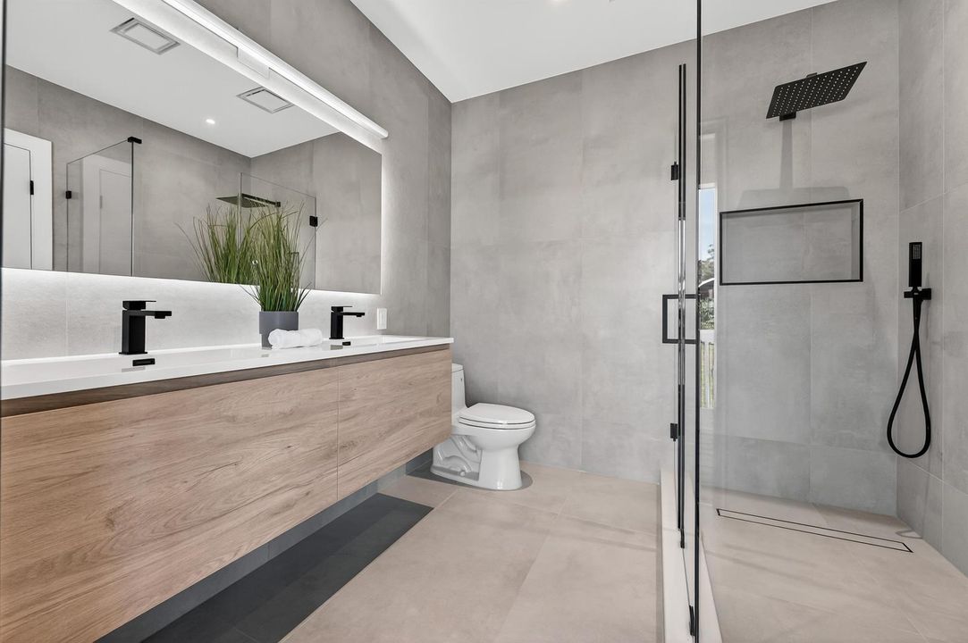 13613 157th Ct N (6)