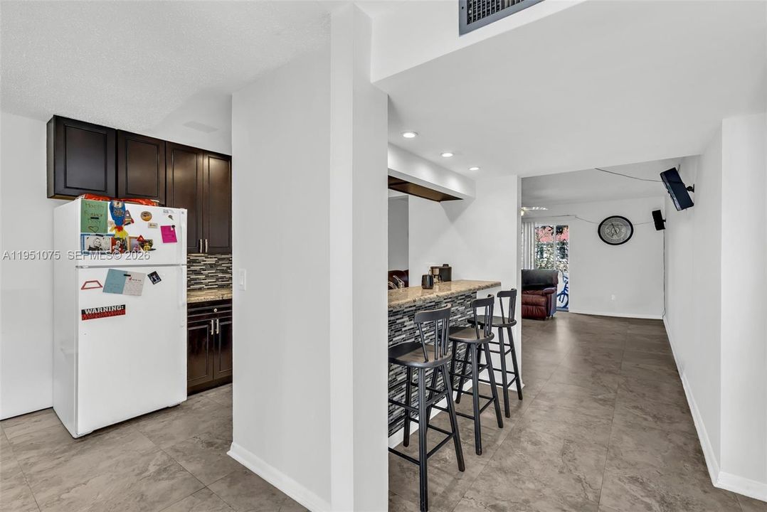En Venta: $189,000 (2 camas, 2 baños, 1030 Pies cuadrados)