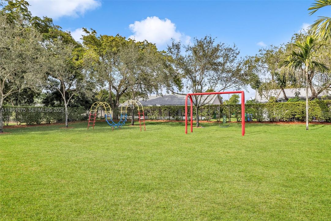 En Venta: $189,000 (2 camas, 2 baños, 1030 Pies cuadrados)