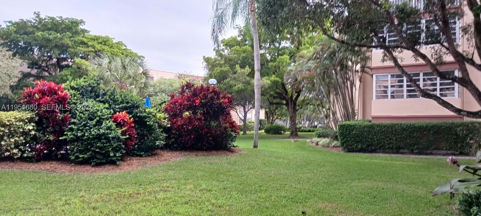 En Venta: $179,000 (2 camas, 2 baños, 1242 Pies cuadrados)