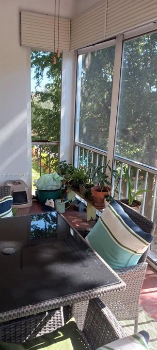 En Venta: $179,000 (2 camas, 2 baños, 1242 Pies cuadrados)