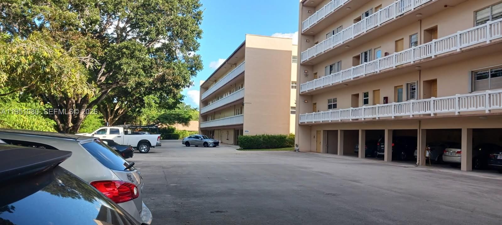 En Venta: $179,000 (2 camas, 2 baños, 1242 Pies cuadrados)