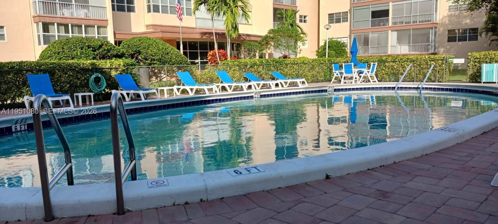 En Venta: $179,000 (2 camas, 2 baños, 1242 Pies cuadrados)