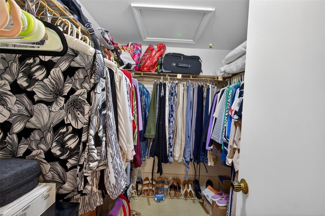 Walk in Closet