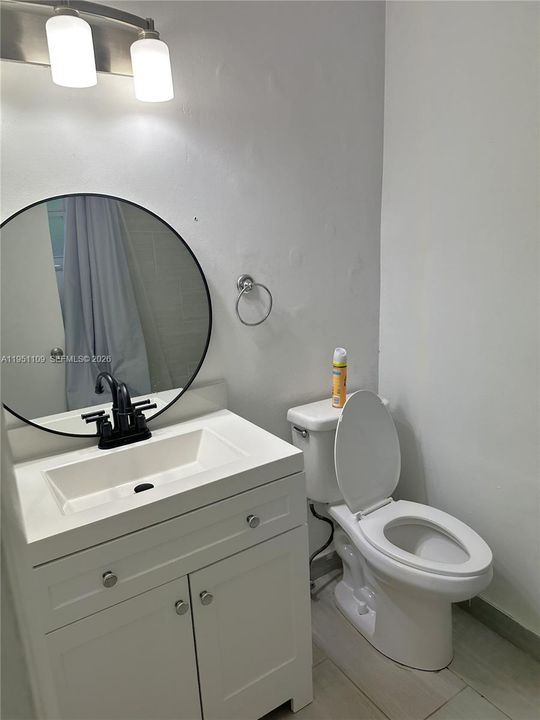 Activo con contrato: $380,000 (2 camas, 2 baños, 1147 Pies cuadrados)