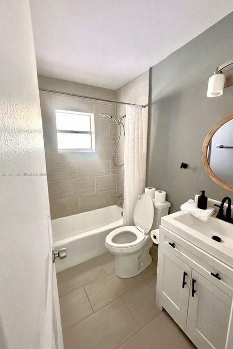 Activo con contrato: $380,000 (2 camas, 2 baños, 1147 Pies cuadrados)