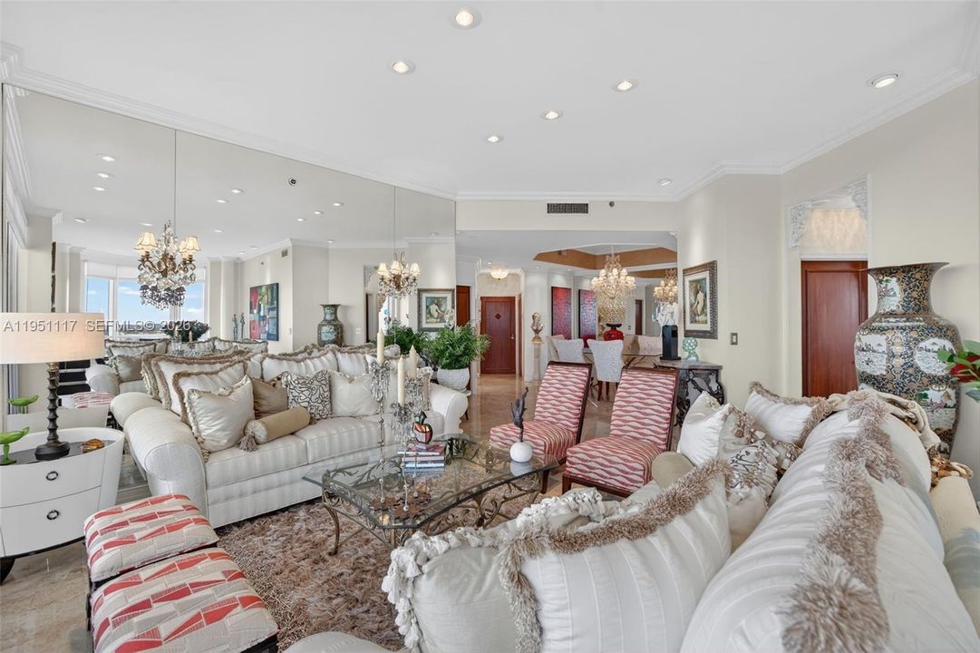 На продажу: $815,000 (3 спален, 2 ванн, 1820 Квадратных фут)