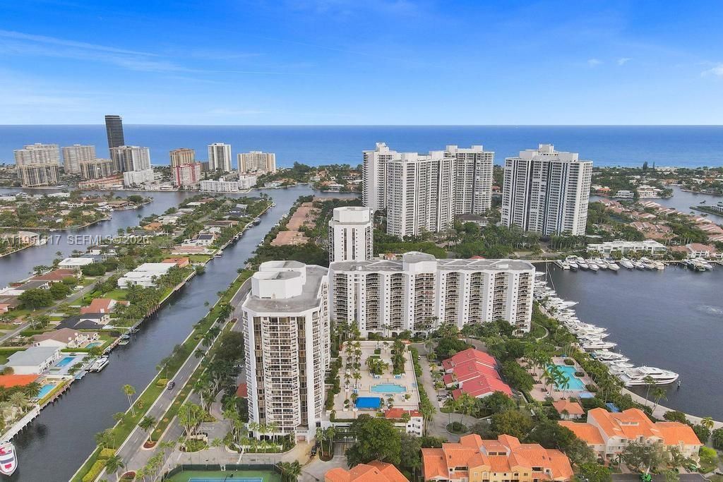 На продажу: $815,000 (3 спален, 2 ванн, 1820 Квадратных фут)