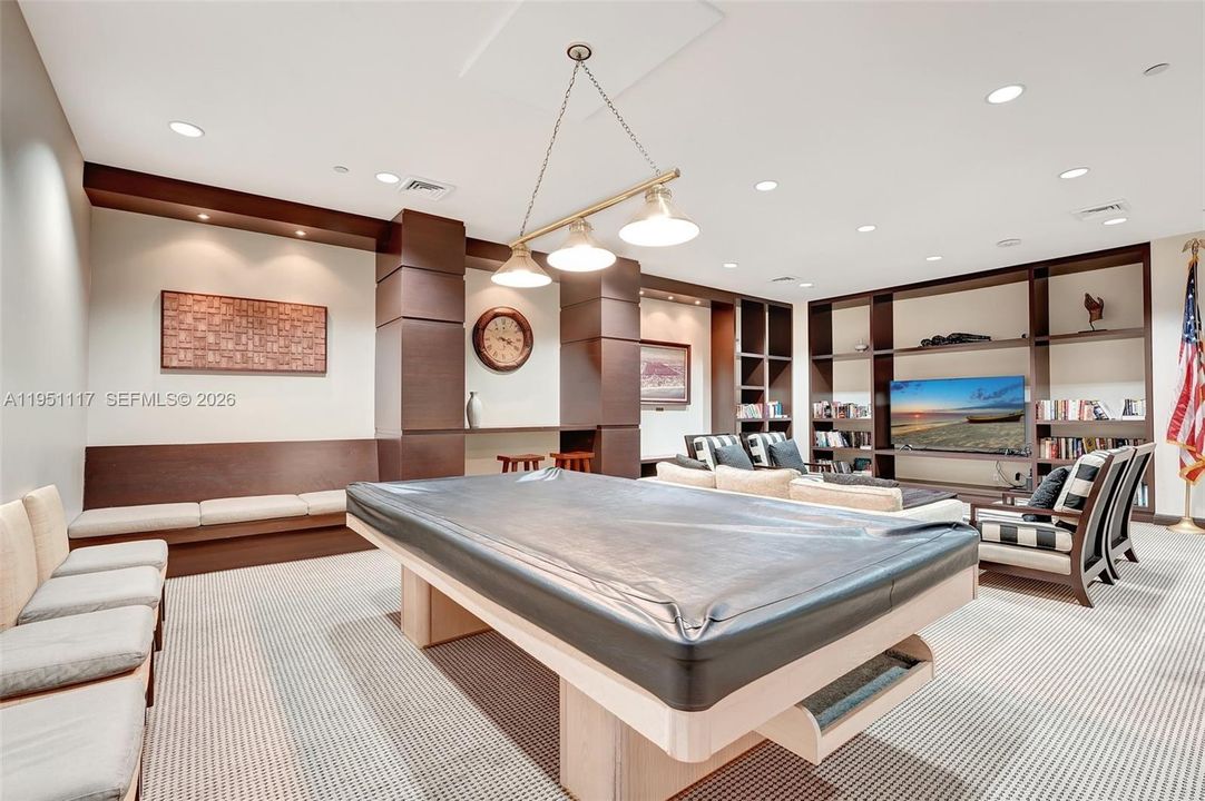 На продажу: $815,000 (3 спален, 2 ванн, 1820 Квадратных фут)