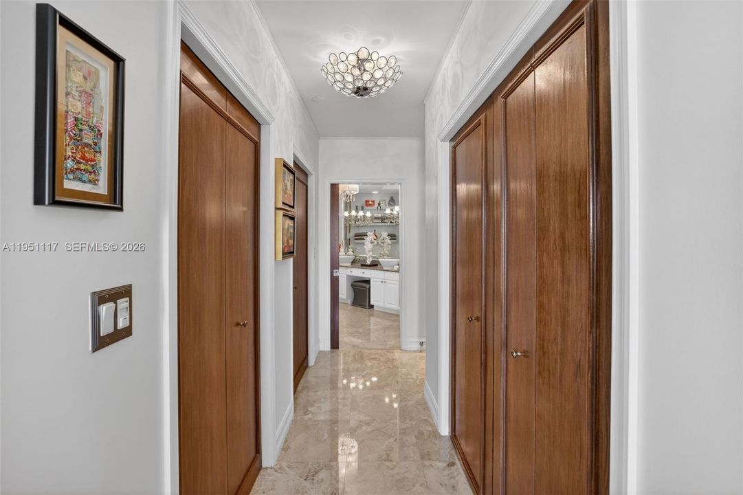 На продажу: $815,000 (3 спален, 2 ванн, 1820 Квадратных фут)