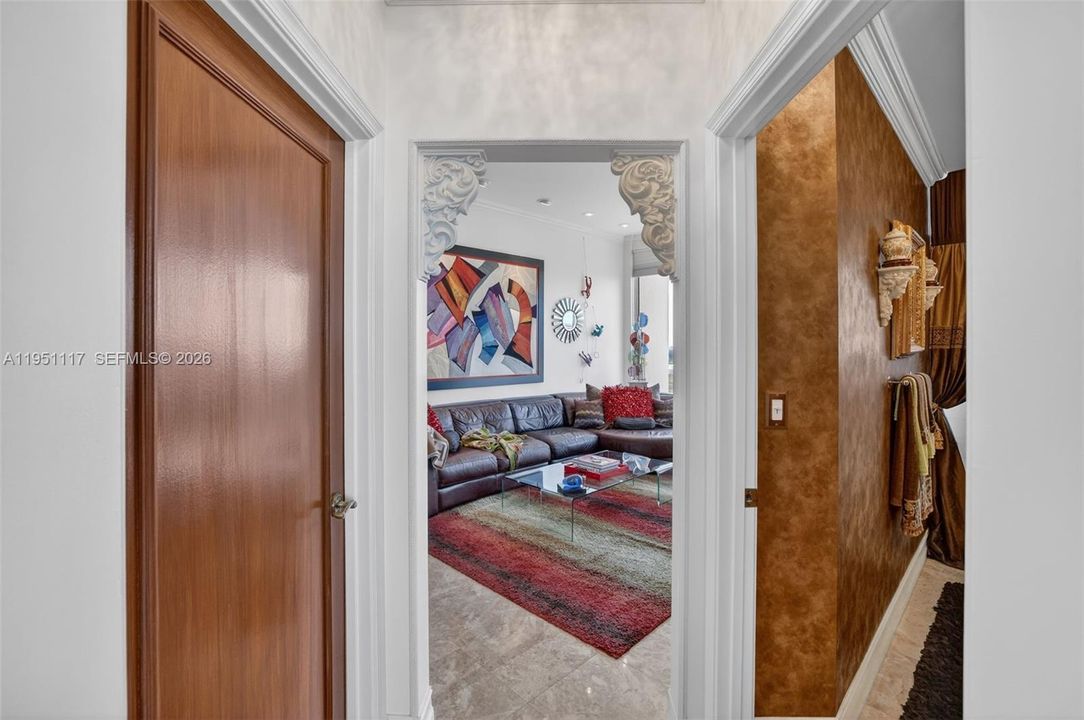 На продажу: $815,000 (3 спален, 2 ванн, 1820 Квадратных фут)