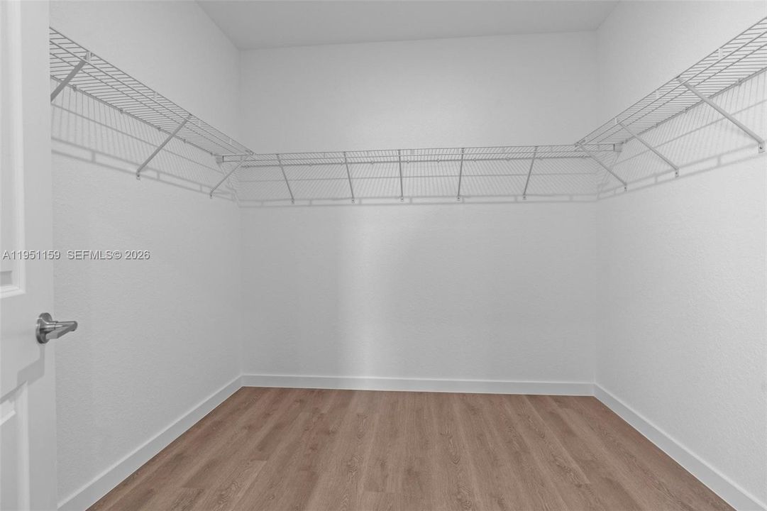 En Venta: $799,000 (5 camas, 4 baños, 2971 Pies cuadrados)