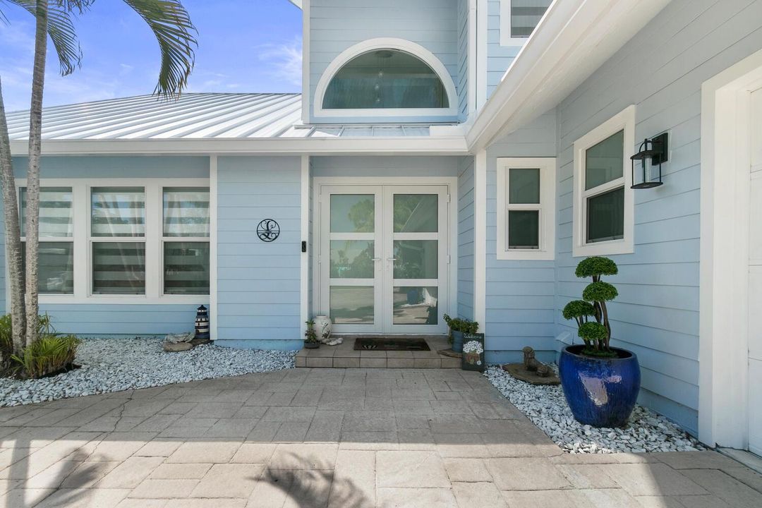 9029 SE Breeze Wy Hobe Sound-large-007-0
