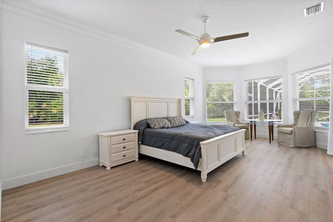 027-8369SoutheastIslandWay-Jupiter-FL-33