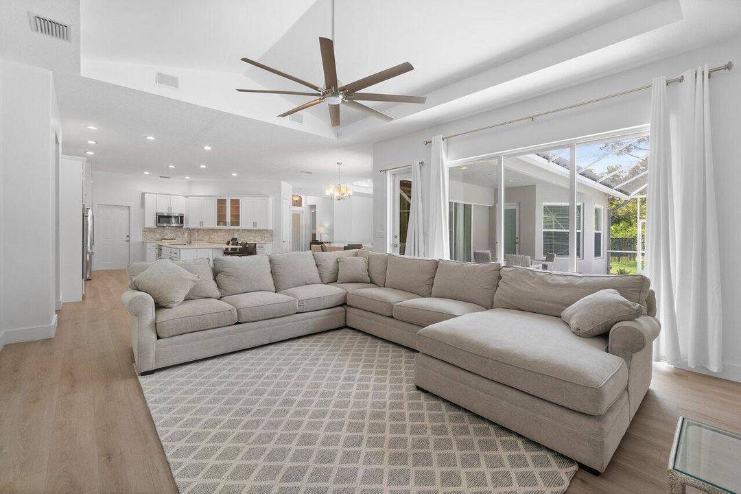 016-8369SoutheastIslandWay-Jupiter-FL-33