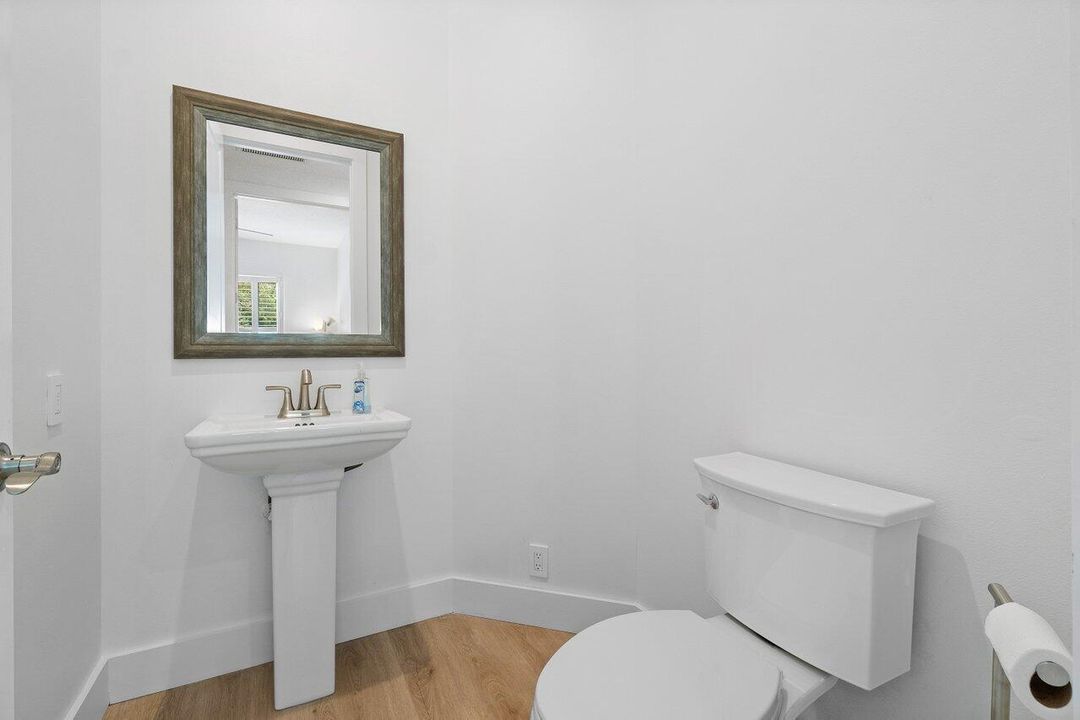 026-8369SoutheastIslandWay-Jupiter-FL-33