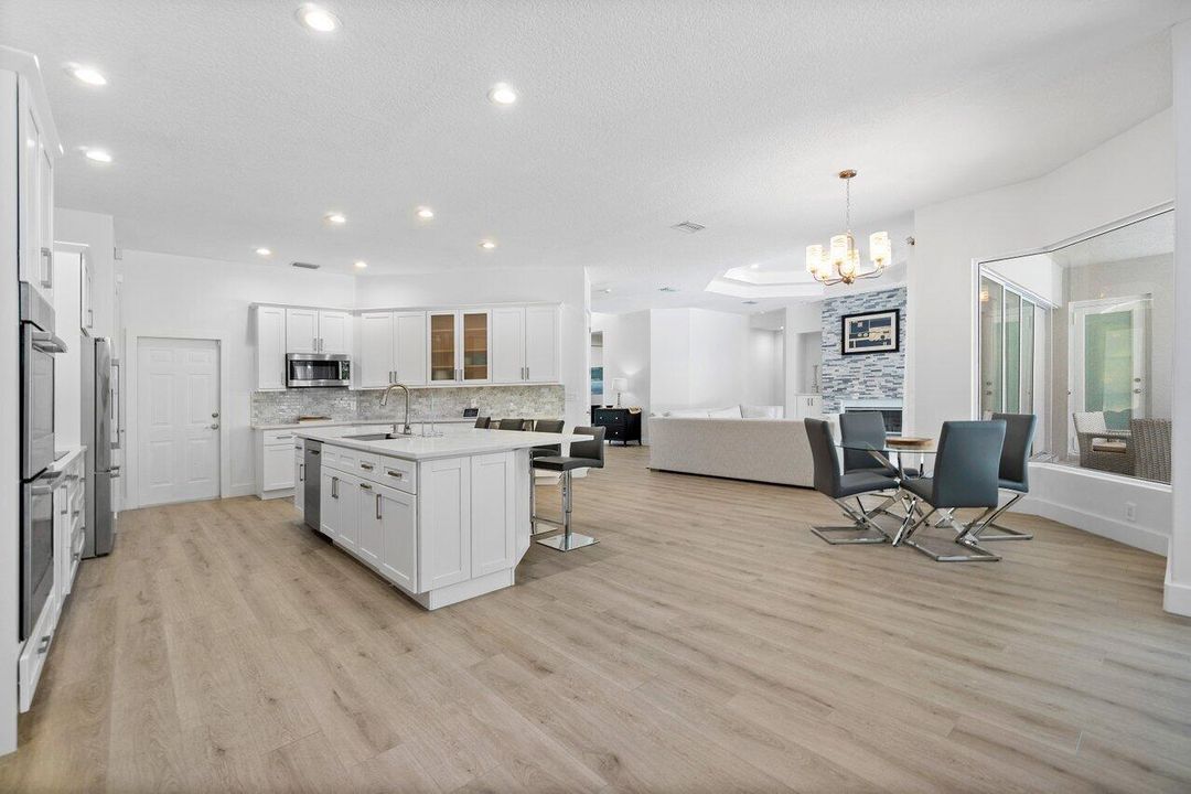 009-8369SoutheastIslandWay-Jupiter-FL-33