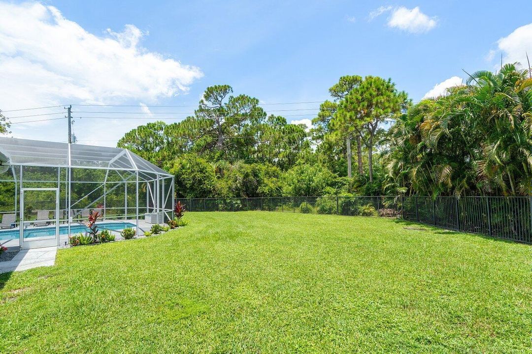 041-8369SoutheastIslandWay-Jupiter-FL-33