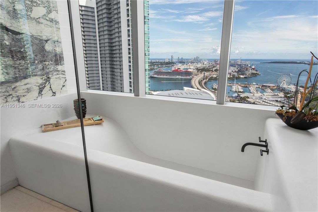 Plaster Custom Bath
