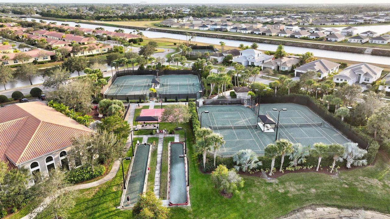 Tennis & Pickleball Courts